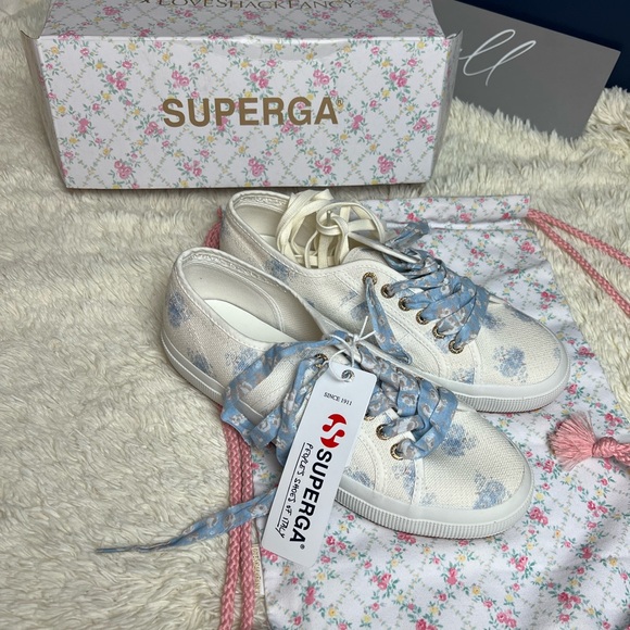 Superga women’s love shack fancy white floral sneaker size 9.5 US NEW - Picture 1 of 13